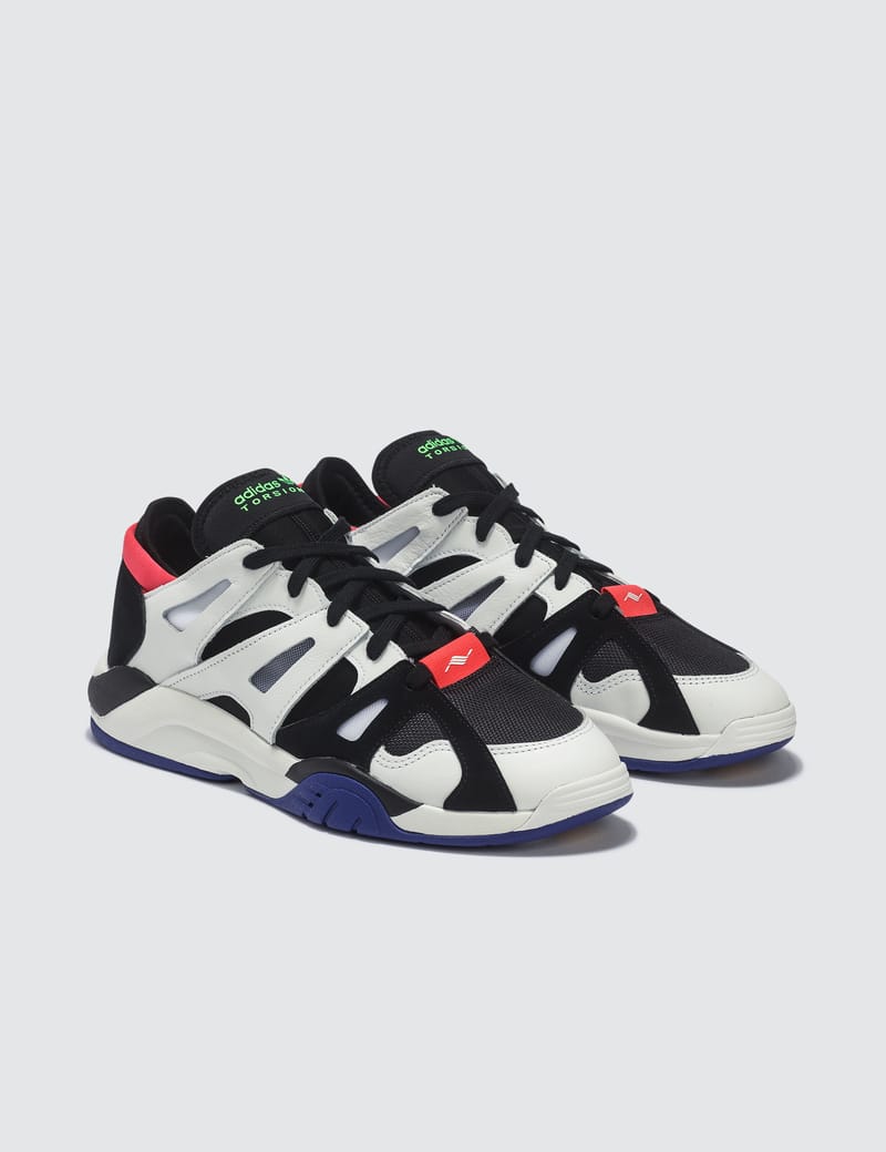 dimension low top adidas