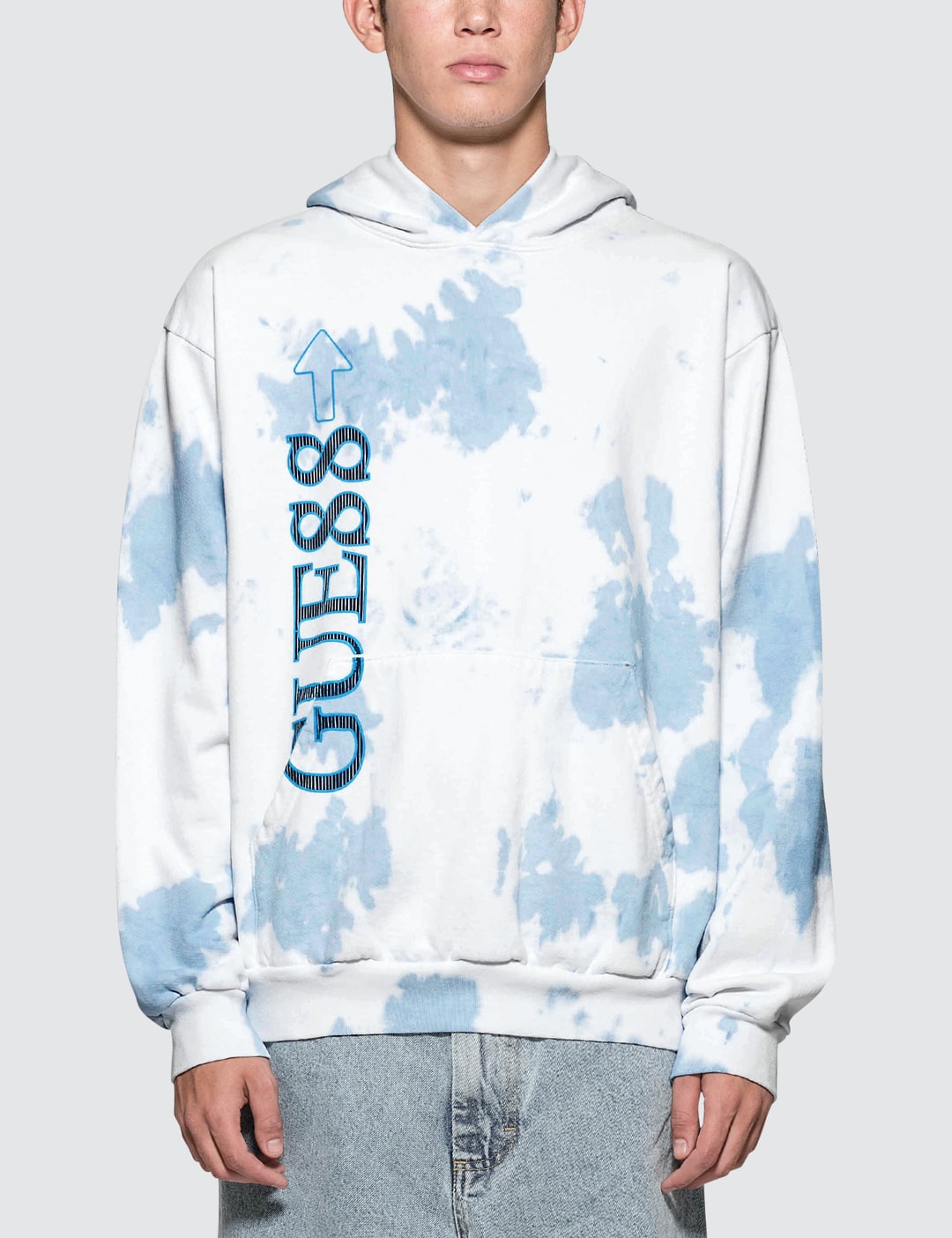 deadlock behagelig Udsæt 88Rising x Guess - 88 Rising L/S Hooded Sweatshirt | HBX - Globally Curated  Fashion and Lifestyle by Hypebeast