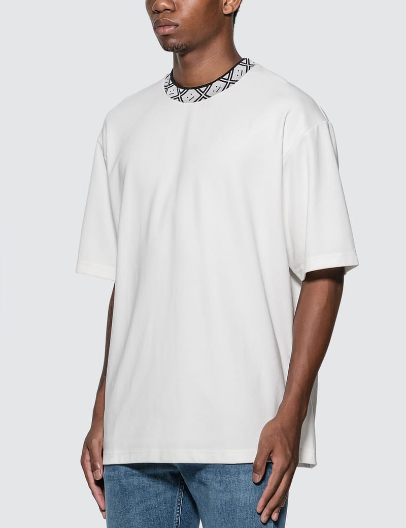 mock neck t shirt