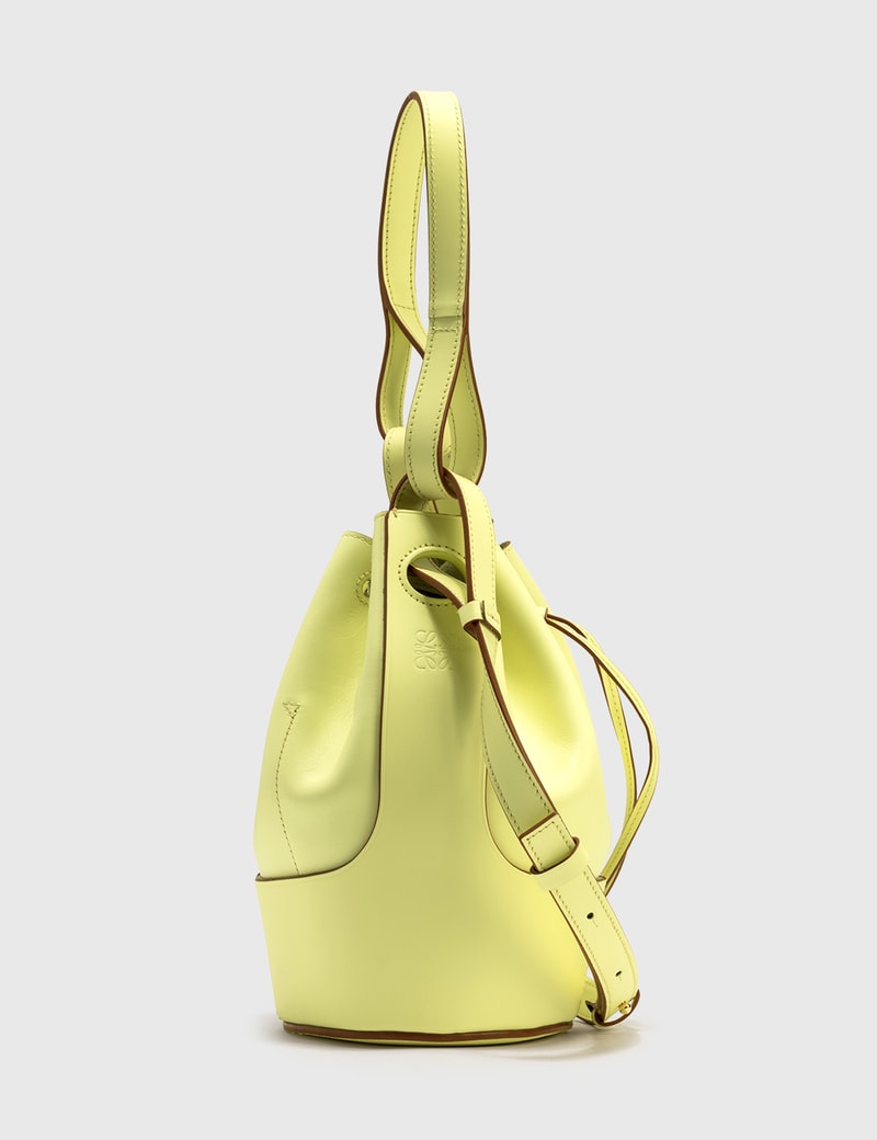 Cross body bags Loewe - Balloon small bucket bag in yellow - A686C31X019170