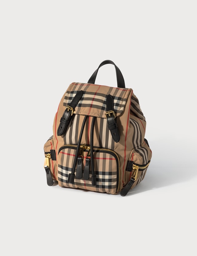Burberry Mini Rucksack In Vintage Check Econyl Hbx