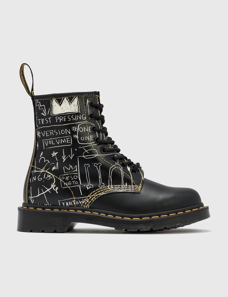 dr martens 1461 basquiat