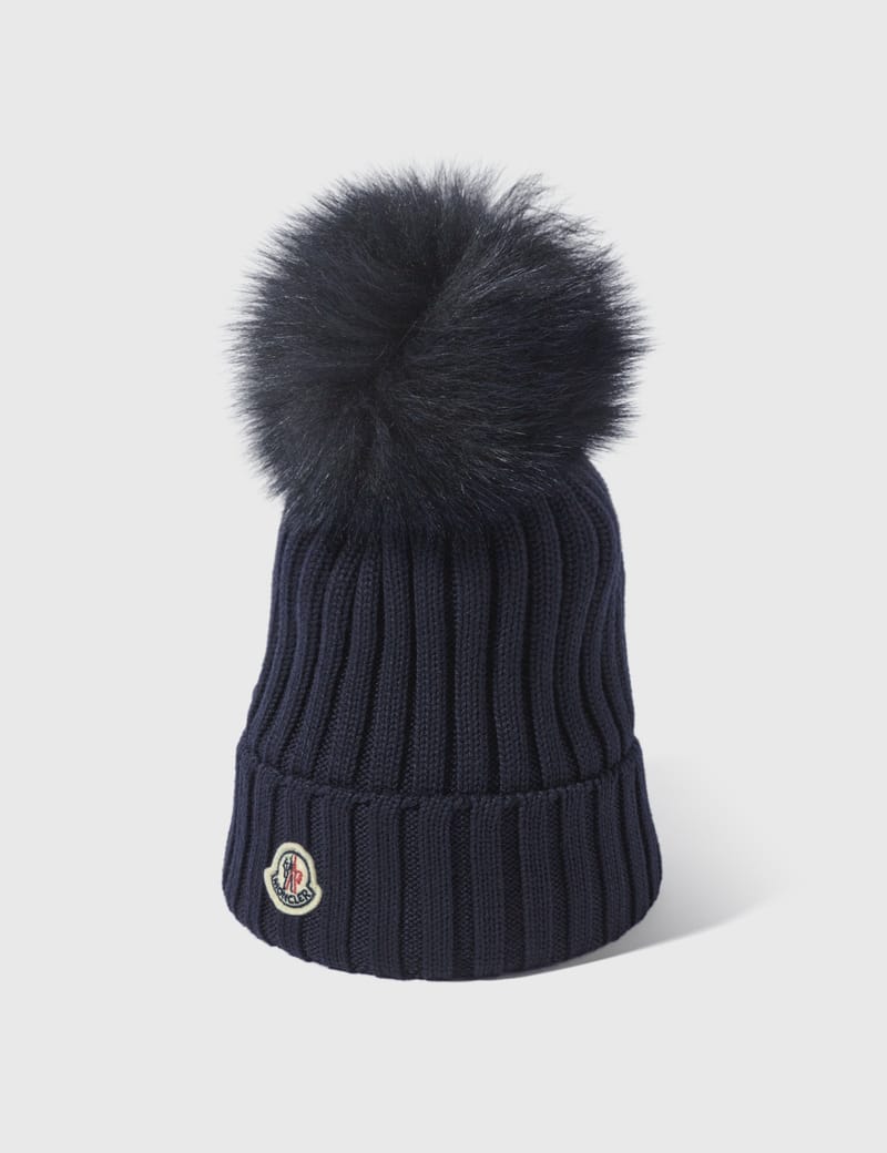 moncler pom pom beanie