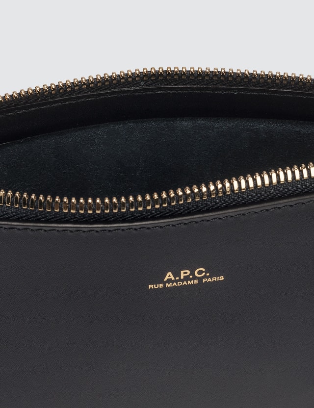 A.P.C. Sarah Pouch