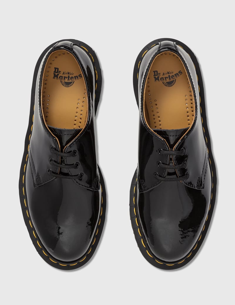 1461 dr martens patent