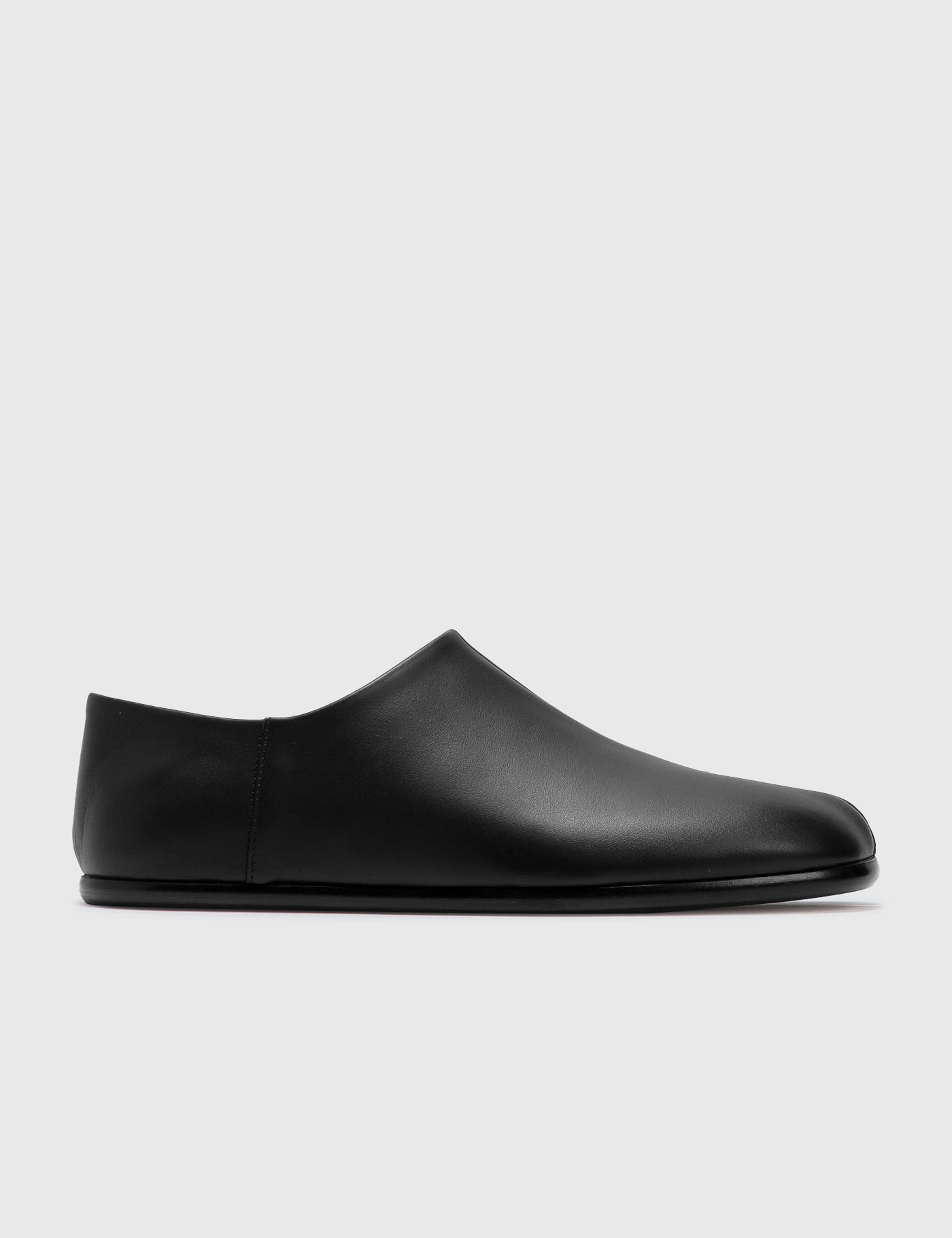 메종 마르지엘라 맨 타비 슬립온 Maison Margiela Slip-on Tabi Shoes