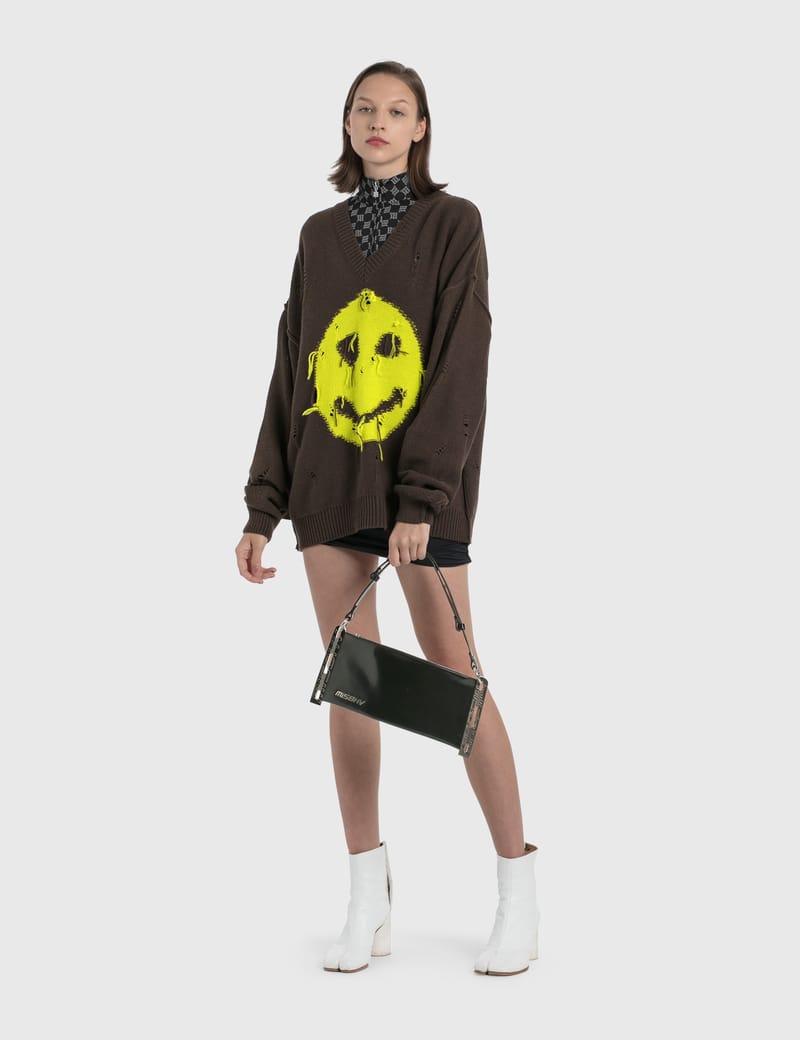 misbhv smiley sweater