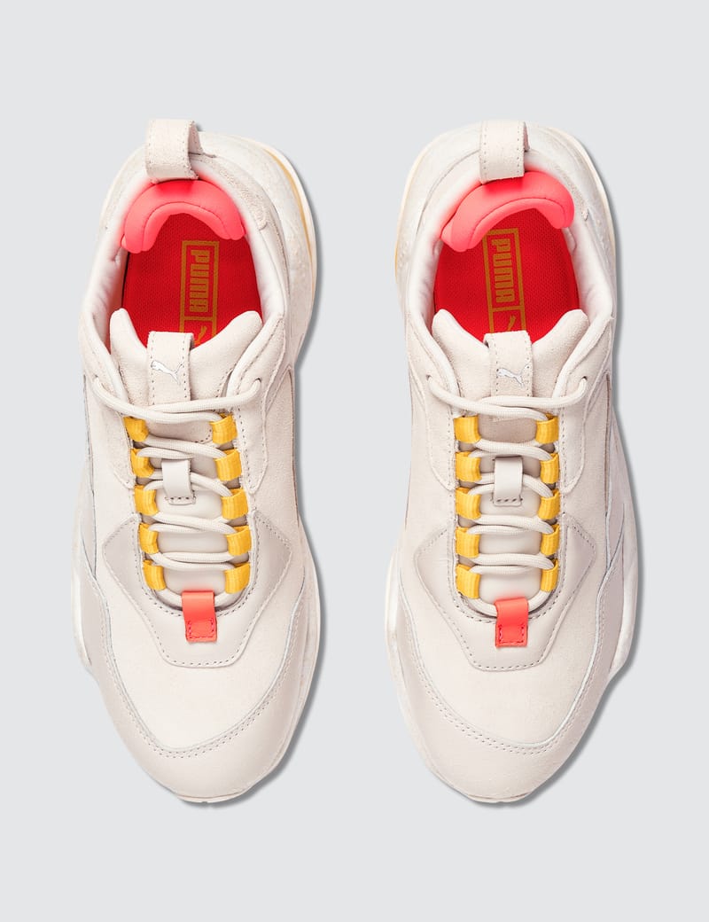 puma thunder distressed