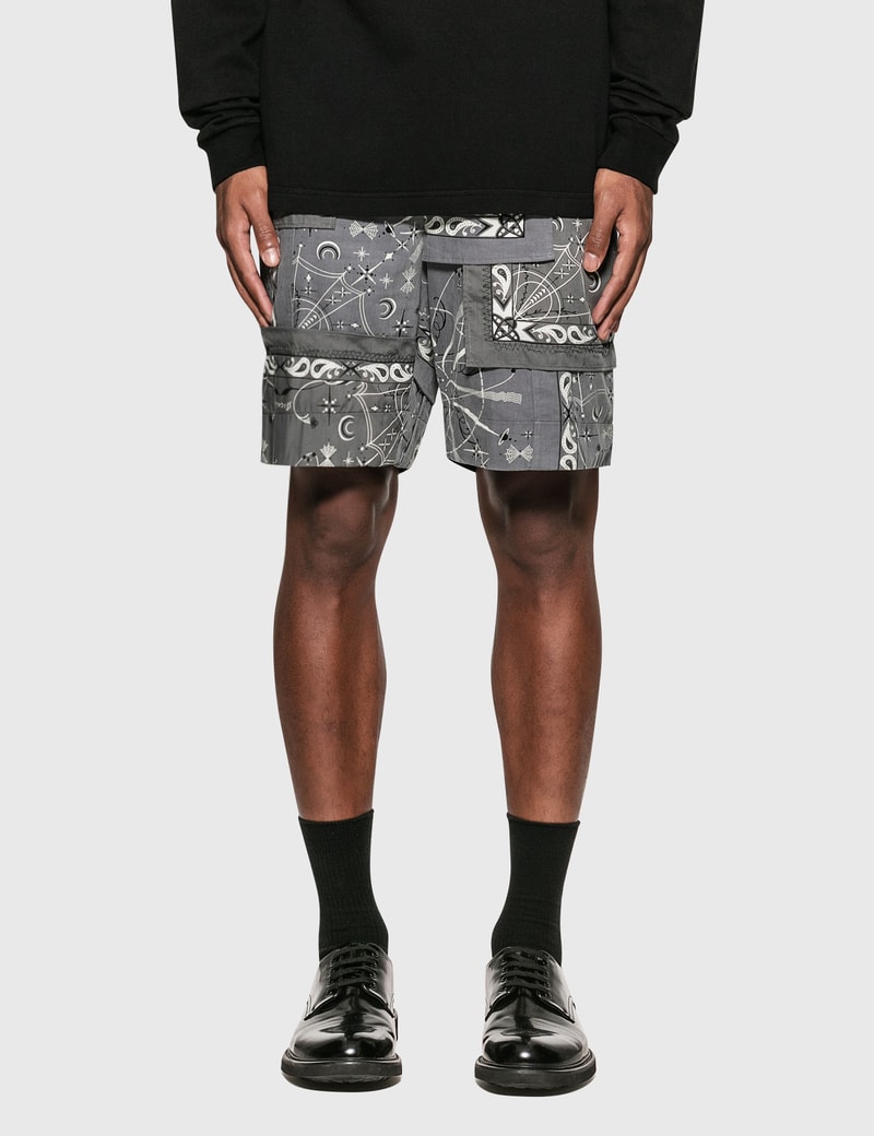 Image of Sacai Dr.Woo Bandana Print Shorts