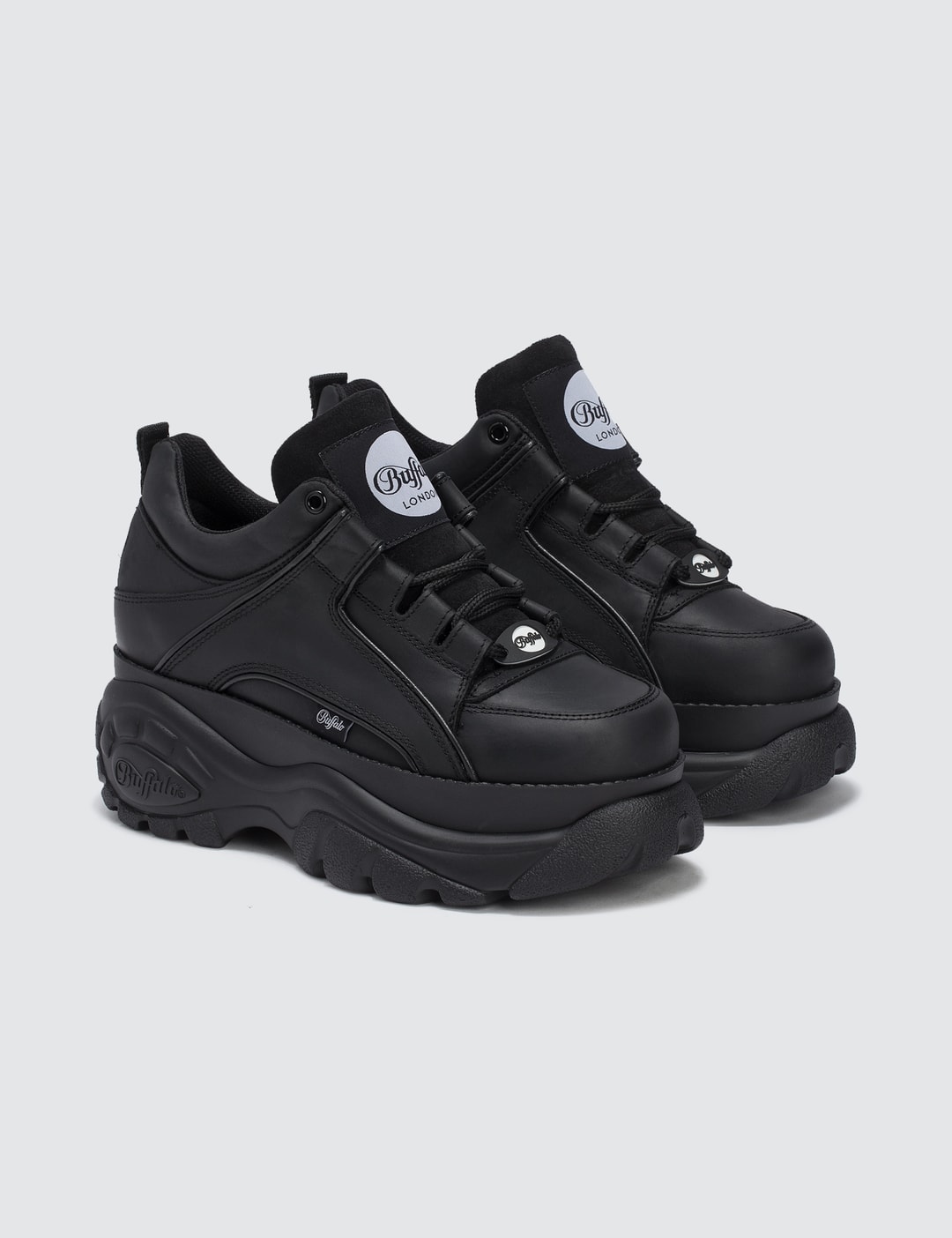 Buffalo London - Buffalo Classic Black Low-top Platform Sneakers | HBX - Globally Curated Fashion and Lifestyle Hypebeast