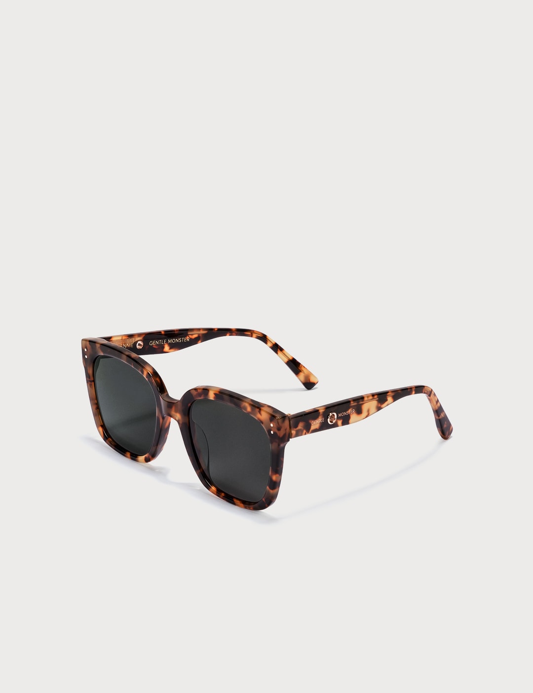 Gentle Monster Gentle Monster X Jennie Kuku 034 Sunglasses Hbx Globally Curated Fashion And Lifestyle By Hypebeast Gentle Monster Gentle Monster X Jennie Kuku 034 Sunglasses Hbx Globally Curated Fashion And Lifestyle By Hypebeast