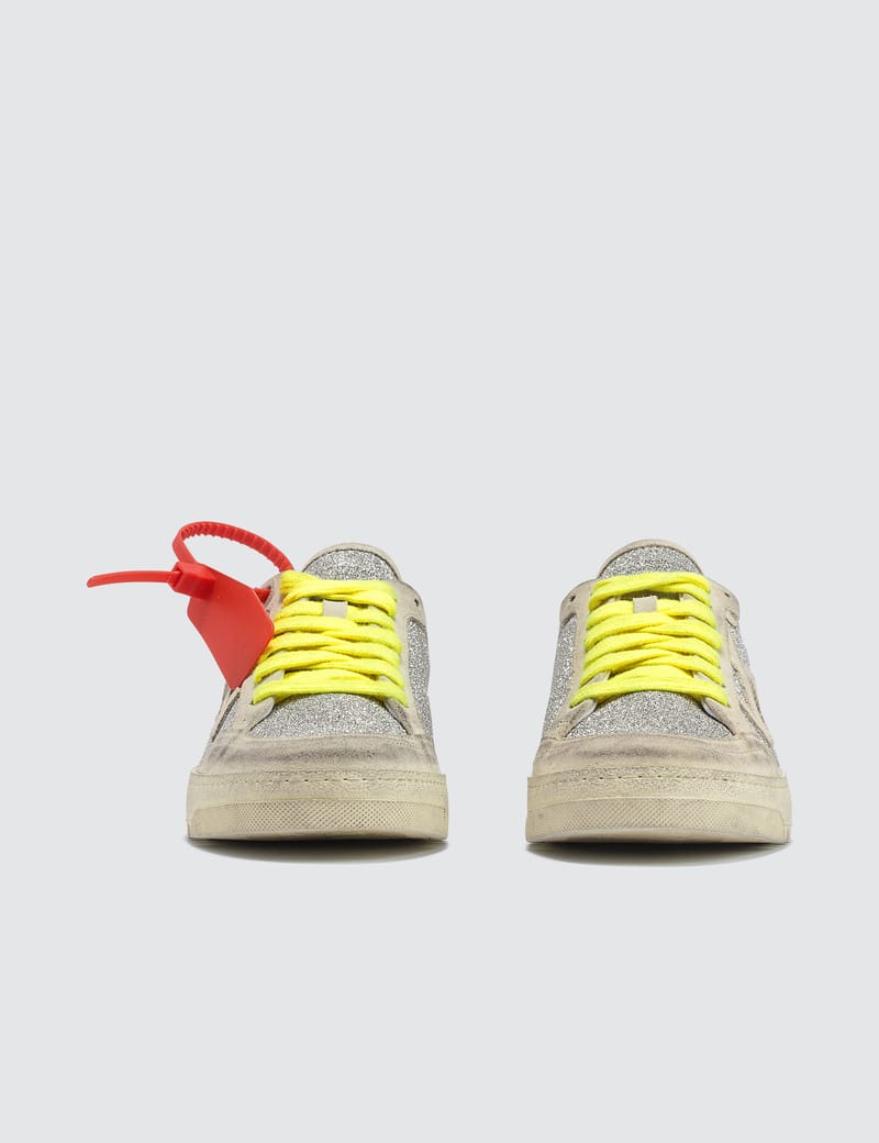 off white glitter arrow 2.0