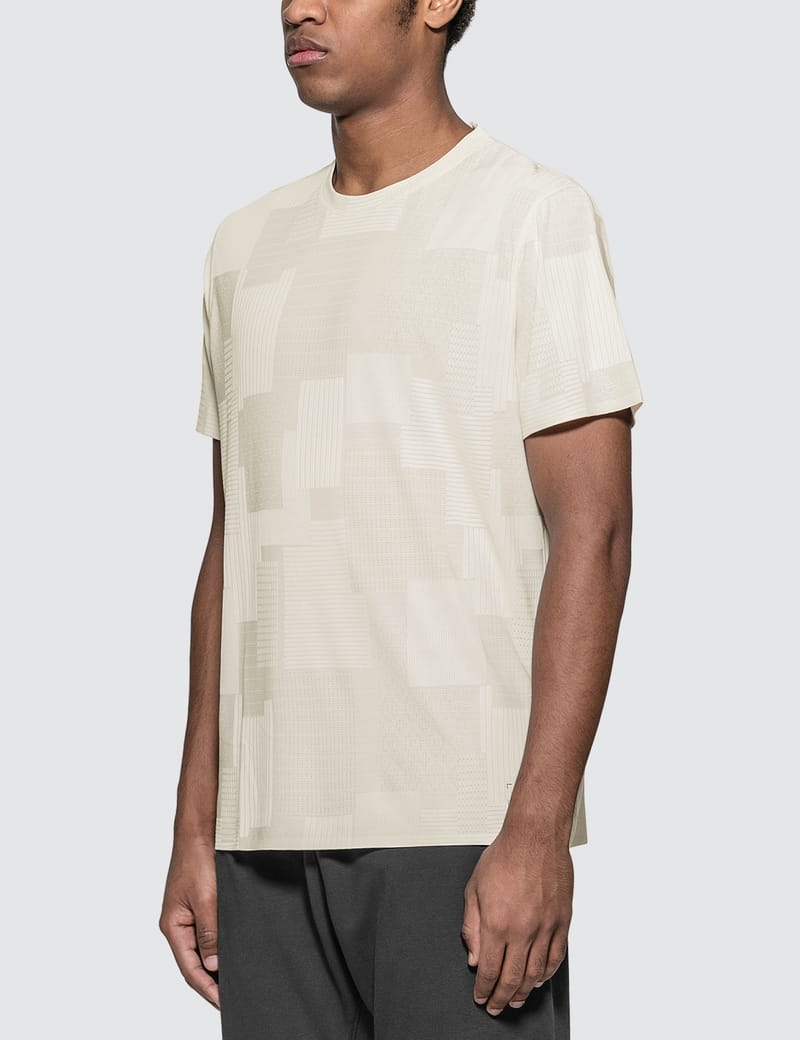 asics t shirt beige