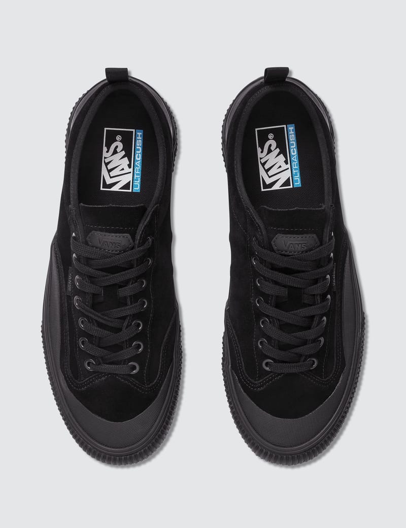 vans destruct surf shoes