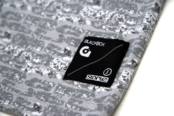 Gravis Blackbox by Staple Design
