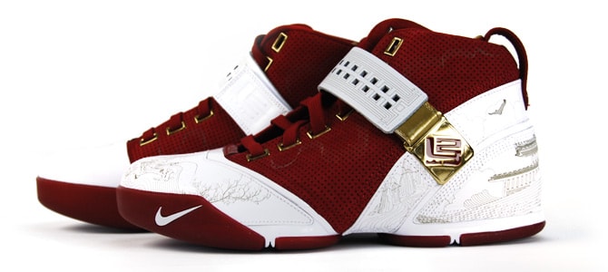 Nike Air Zoom Lebron V China