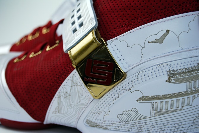 Nike Air Zoom Lebron V China