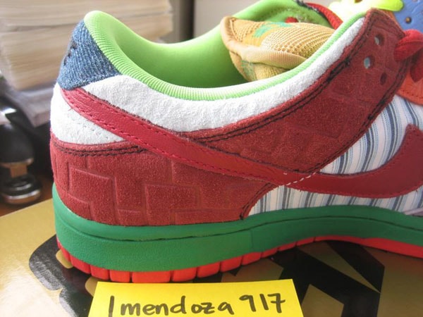 Nike SB "What the Dunk"