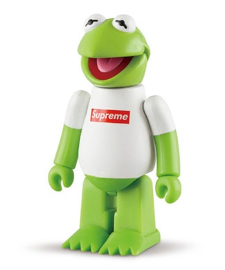 Medicom Toy Supreme x Kermit Kubrick