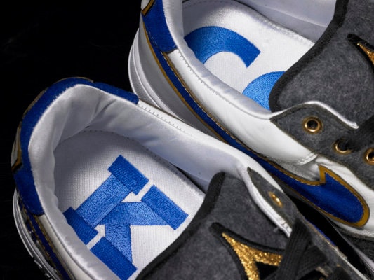 Nike Air Force 1 "Coach K" 800th Win Commerarative Package