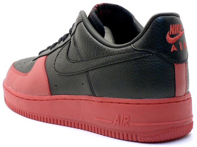 Nike Air Force 1 Low - Black/Red Colorway