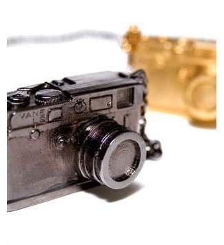Vane "Focus Camera" Pendant