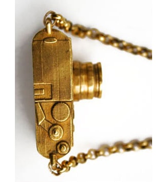 Vane "Focus Camera" Pendant