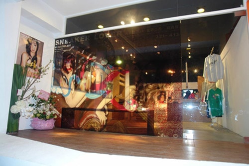 Yone x Aki Hoshino - Sneaker Lover Exhibition