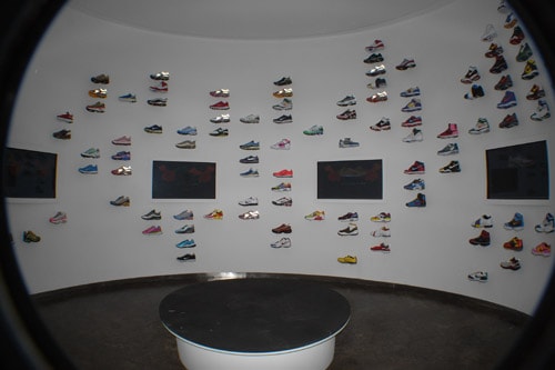 Nike 706 - 100 Innovations
