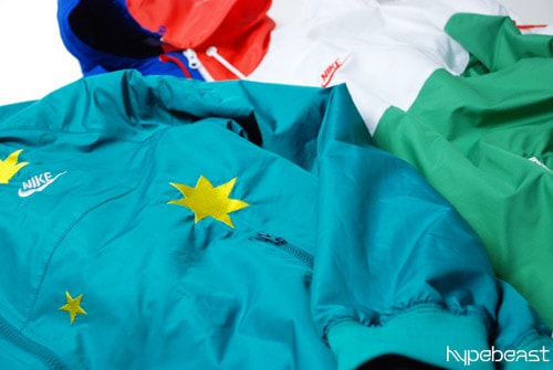 Nike Windrunner Country Split Collection