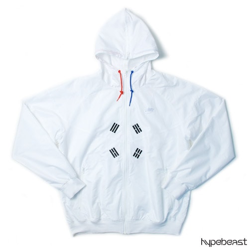 Nike Windrunner Country Split Collection