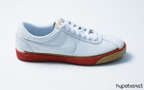 Nike Sportswear Star Classic