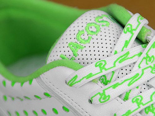 Size? x Lacoste Observe 2