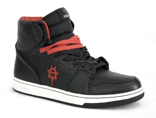 The Hooves x Gravis The Beast