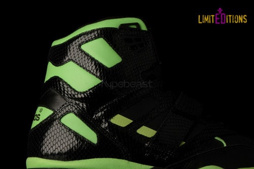 adidas Originals by Originals Collection - Jeremy Scott 