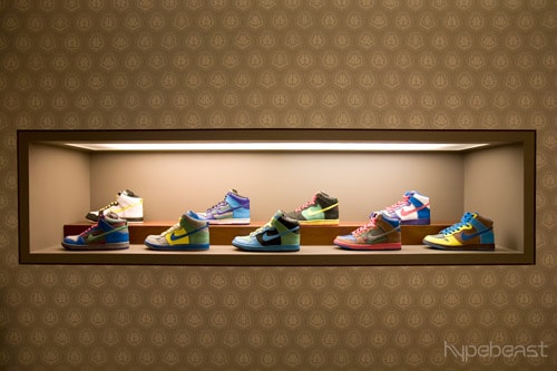 A-Trak x Nike Dunk High "Running Man" Contest