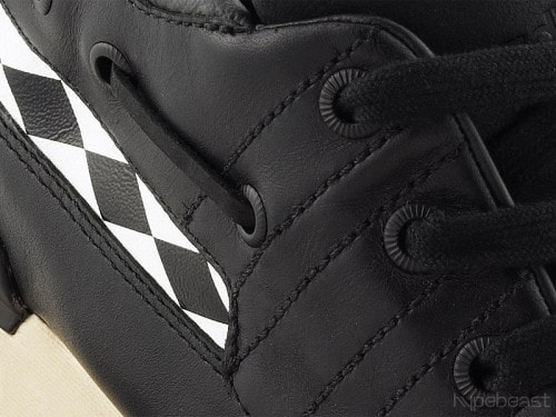 adidas Originals AZX - Neighborhood ZX 700 Boat