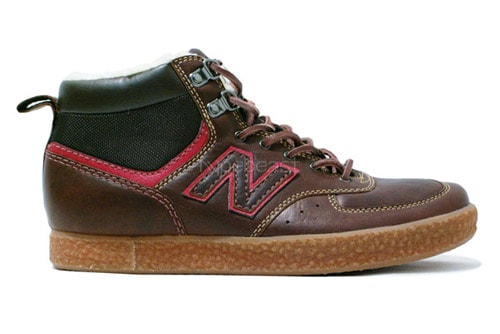 New Balance WRC576B