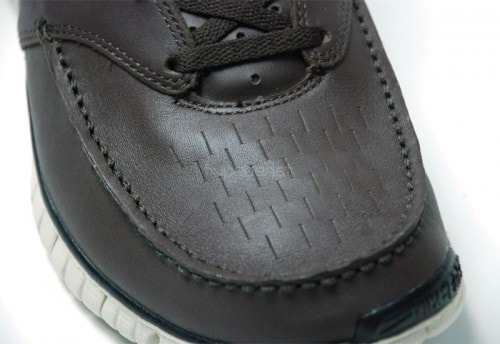 Nike Free Hybrid Boot ND - A Closer Look