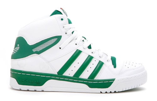 NBA x adidas Metro Attitude Boston Celtics | New York Knicks
