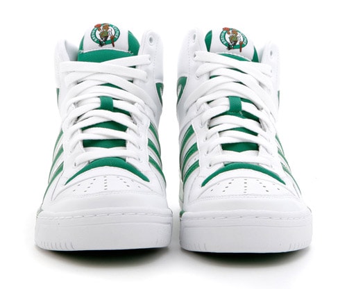 NBA x adidas Metro Attitude Boston Celtics | New York Knicks