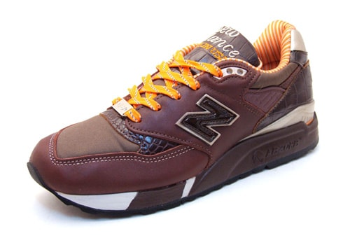 New Balance Super Team 33 M998 Suit Pack