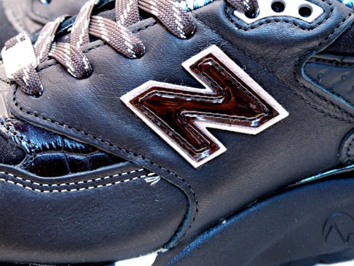 New Balance Super Team 33 M998 Suit Pack