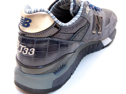 New Balance Super Team 33 M998 Suit Pack