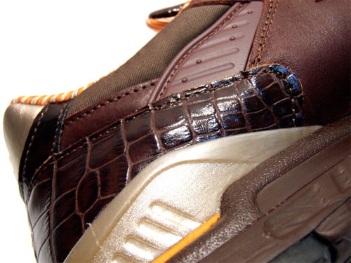 New Balance Super Team 33 M998 Suit Pack