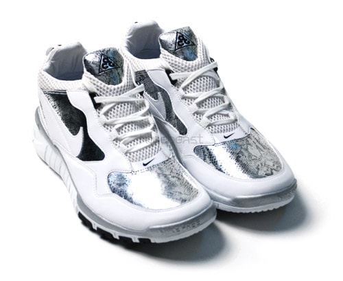 Nike Wildwood 90 Free Trails Python Pack