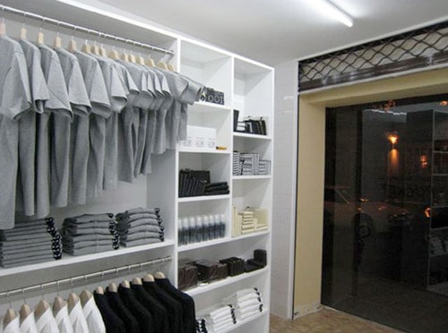COMME des GARCONS Pocket Stores