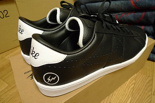 fragment design x Nike Tennis Classic for Sichuan Earthquake