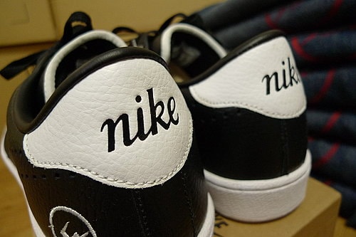 fragment design x Nike Tennis Classic for Sichuan Earthquake