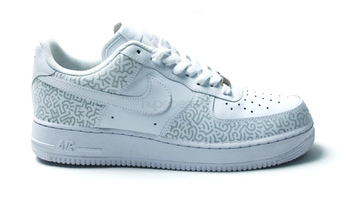 Aaron De La Cruz Nike Air Force 1 Custom for HYPEBEAST